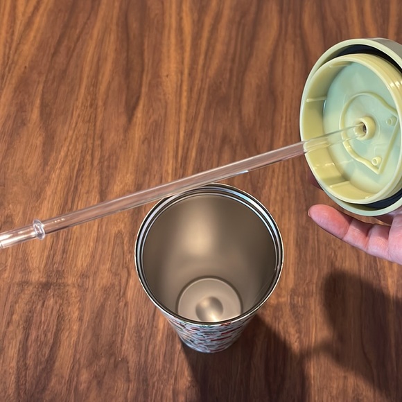 Manna Chilly Tumbler - Holiday Gift Edition - Picture 4 of 6